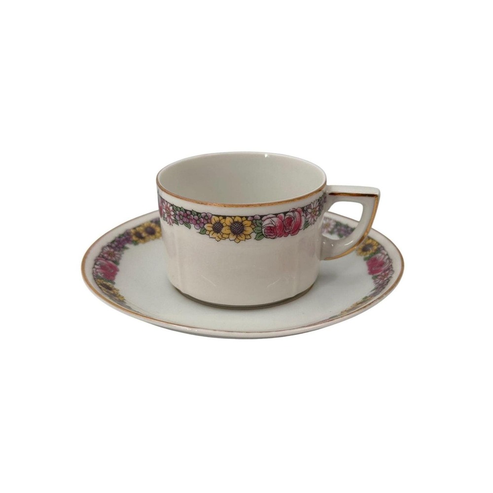Vintage Hutschenreuther Selb Demitasse Espresso Cup Saucer Gold Rim‎ Germany